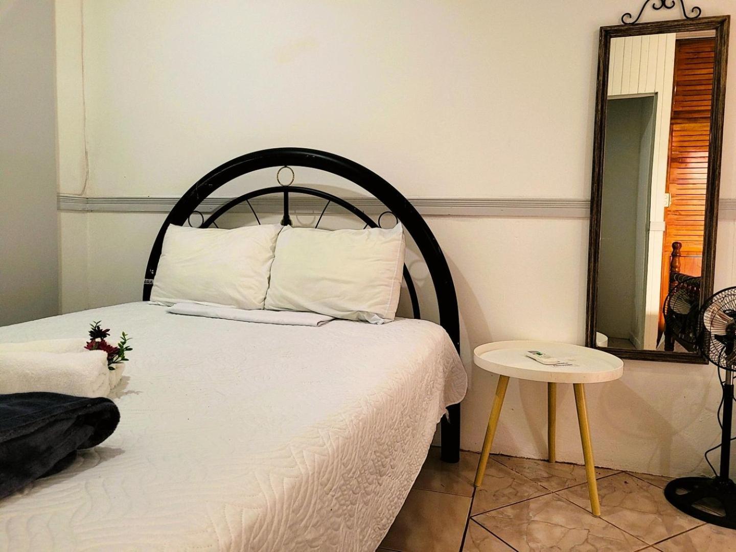 Tico Bed & Breakfast Ла Фортуна Экстерьер фото